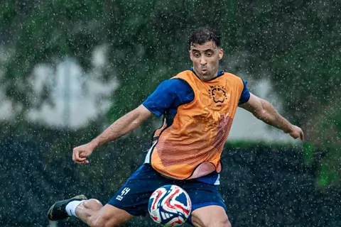 أصبحت 36 لاعبًا.. الهلال يضيف حمد الله لقائمته بالمونديال وشرط لمشاركته ضد فلومينينسي (لائحة)